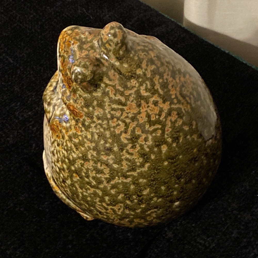 Ceramic Frog - Picture 3 of 4